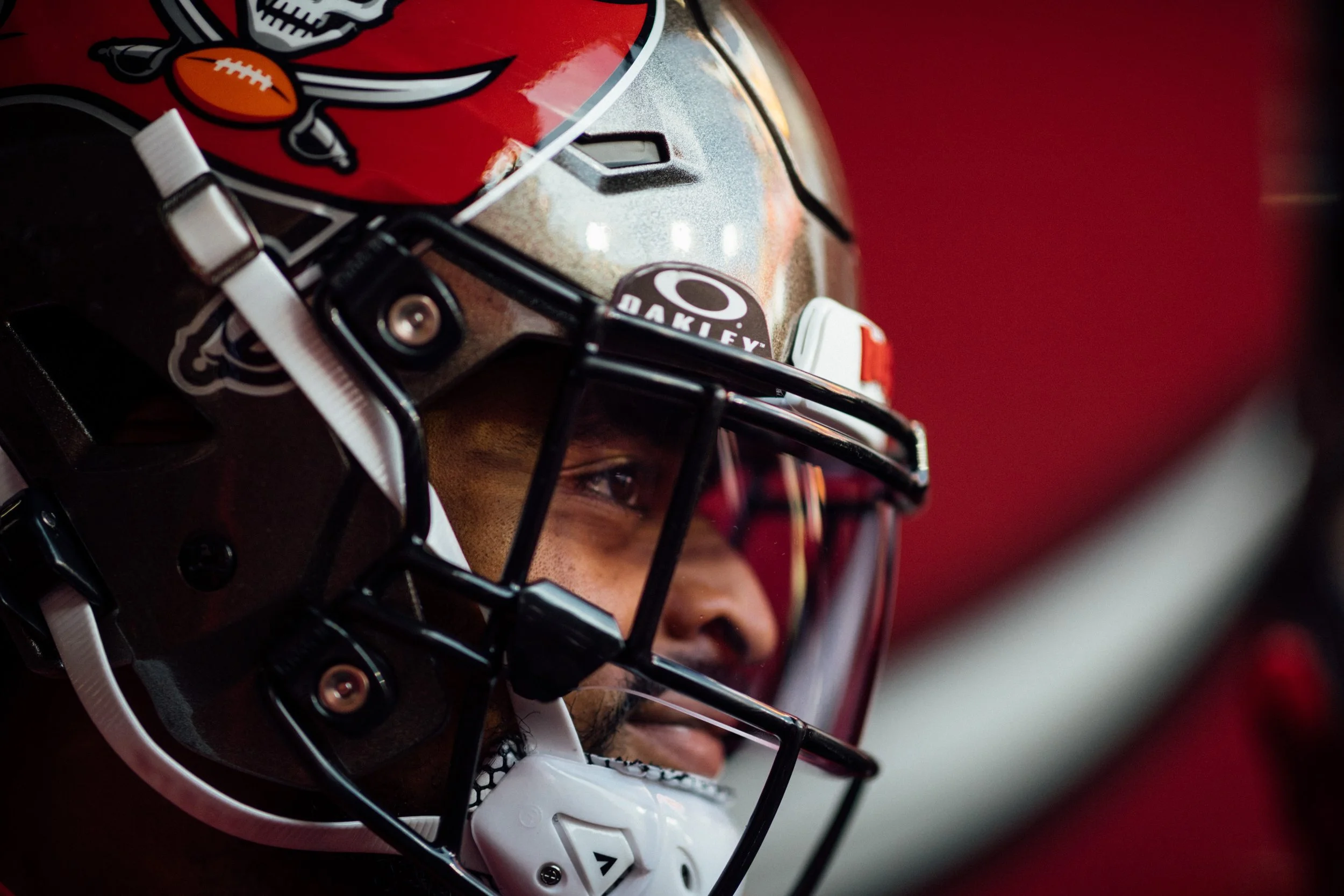 Bucs Eyes-006.jpg