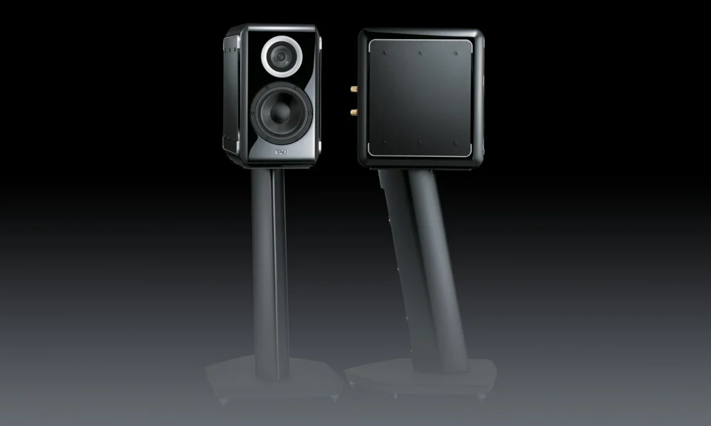 Image by TAD Laboratories, Micro Evolution One in Black Piano Finish