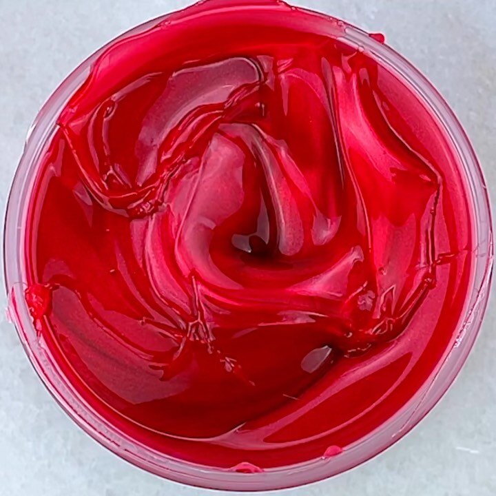 What was the last injury you got &amp; how? 🤕 
🌿 
Sneak peek of Sunday&rsquo;s new YouTube review! This is Blood Curse from @slimeobsidian🩸an unscented semi thick blood metallic clear slime. I did let it sit for 1 week before filming, so it was a 