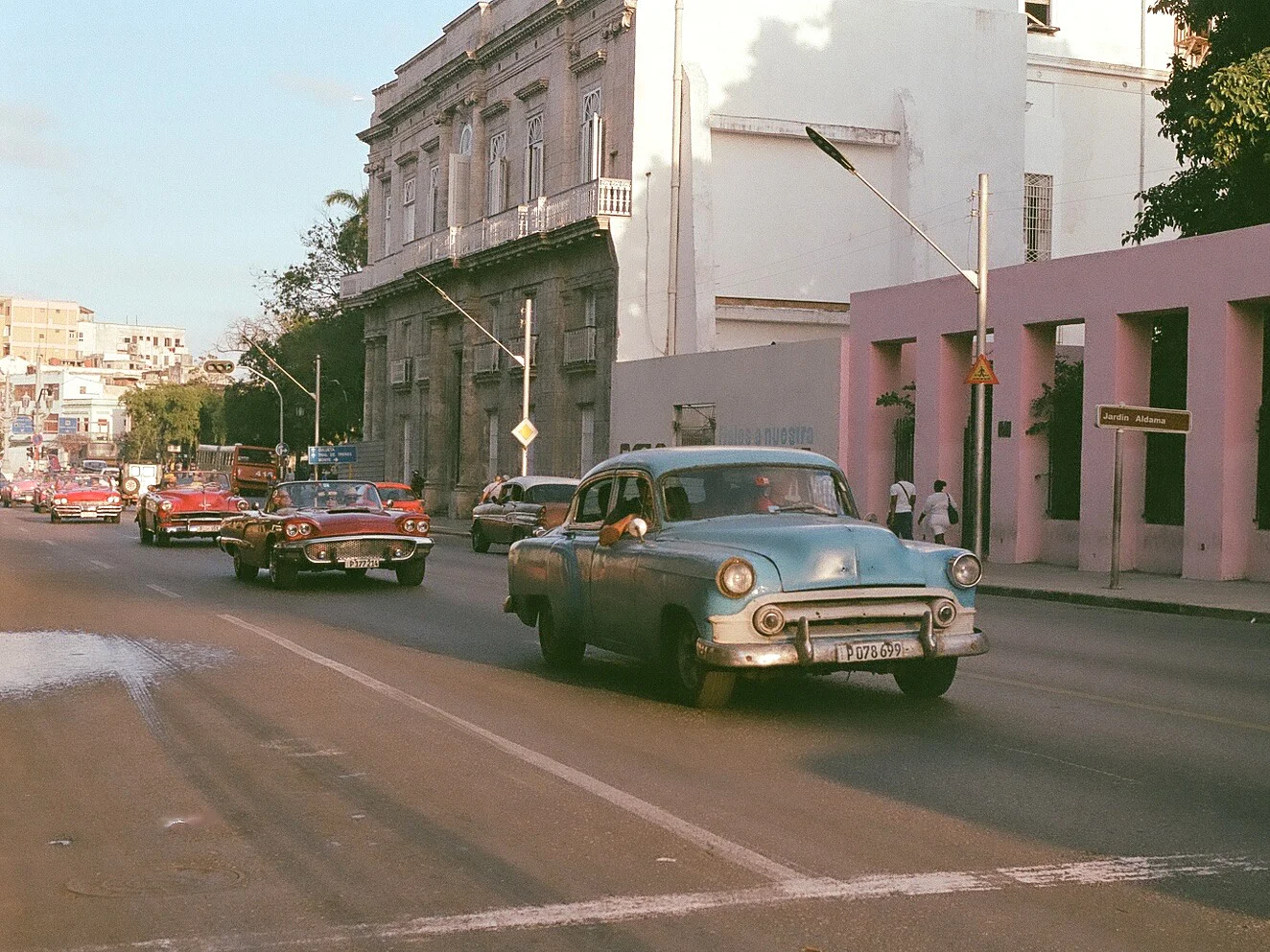 09610022-copy.jpg