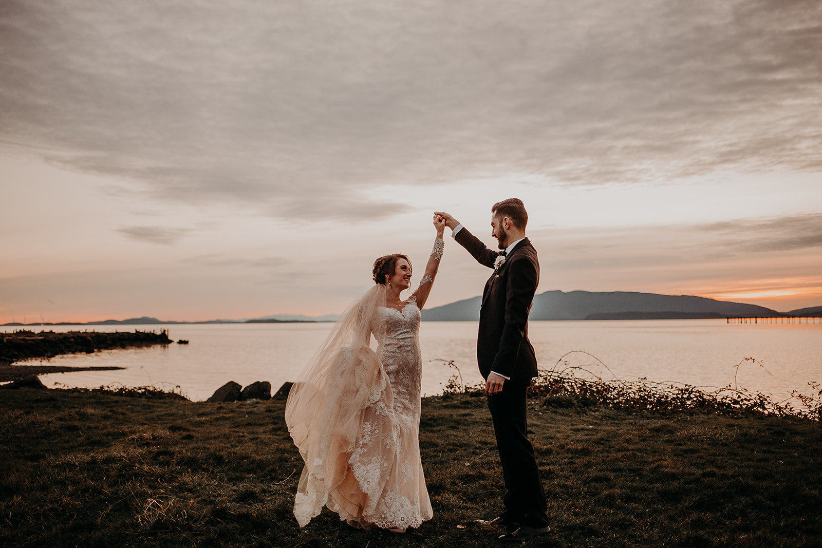 levi-natalie-wedding-bellingham-broadway-hall (101 of 136).jpg