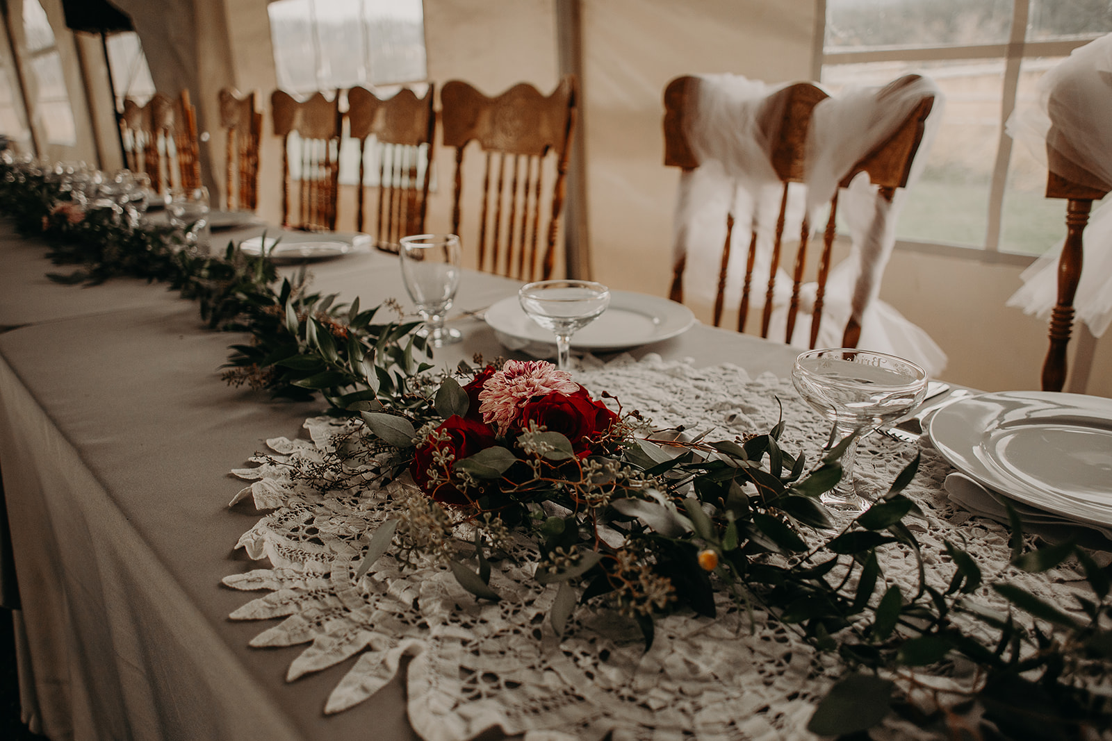 cattle-barn-wedding-cle-elum-wedding-megan-gallagher-photography-winston-salem-photographer (54).jpg