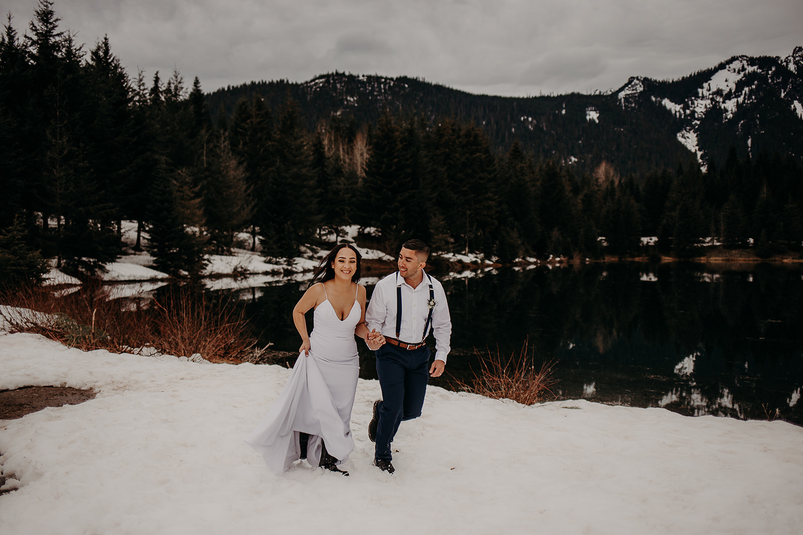 winter-mountain-elopement-asheville-wedding-photographer-megan-gallagher-photographer (37).jpg