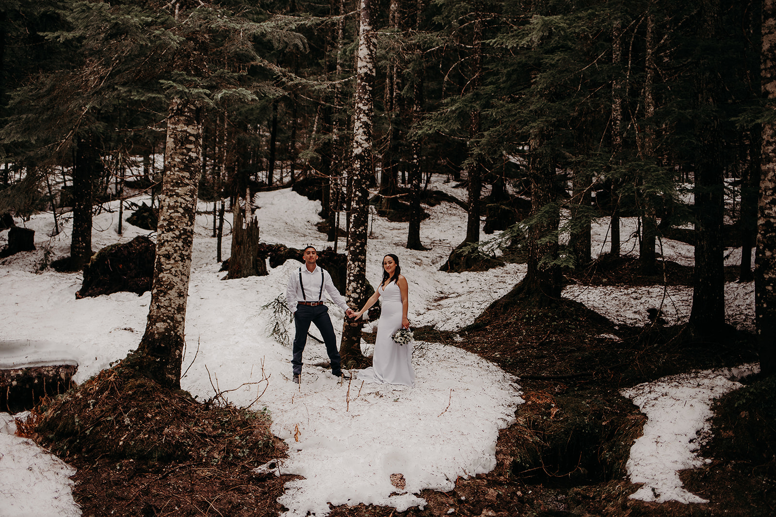 winter-mountain-elopement-asheville-wedding-photographer-megan-gallagher-photographer (59).jpg