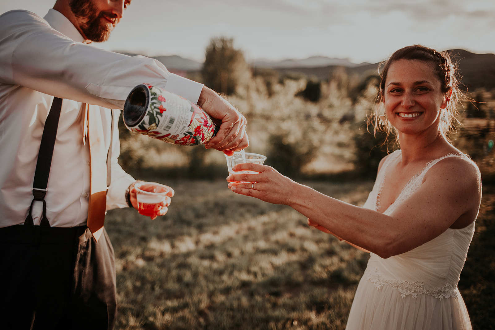 north-cascades-elopement-wedding-winthrop-wedding-photographer-megan-gallagher-photography (39).jpg