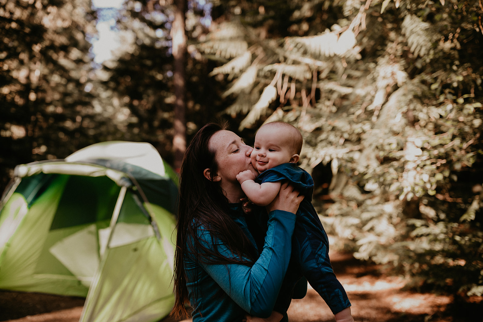 kachess-lake-camping-family-portraits-megan-gallagher-photography_(65_of_335).jpg