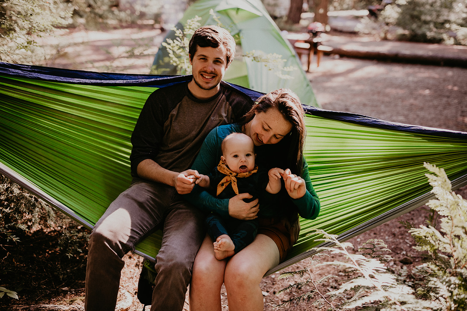 kachess-lake-camping-family-portraits-megan-gallagher-photography_(129_of_335).jpg