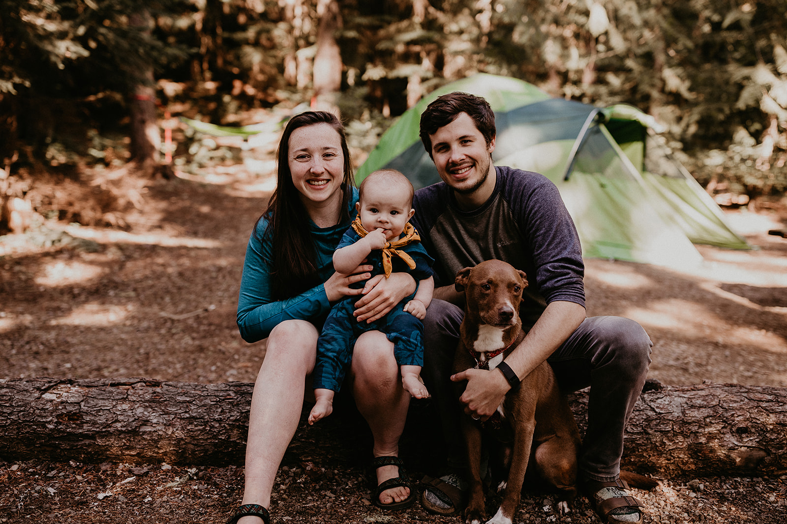 kachess-lake-camping-family-portraits-megan-gallagher-photography_(146_of_335).jpg