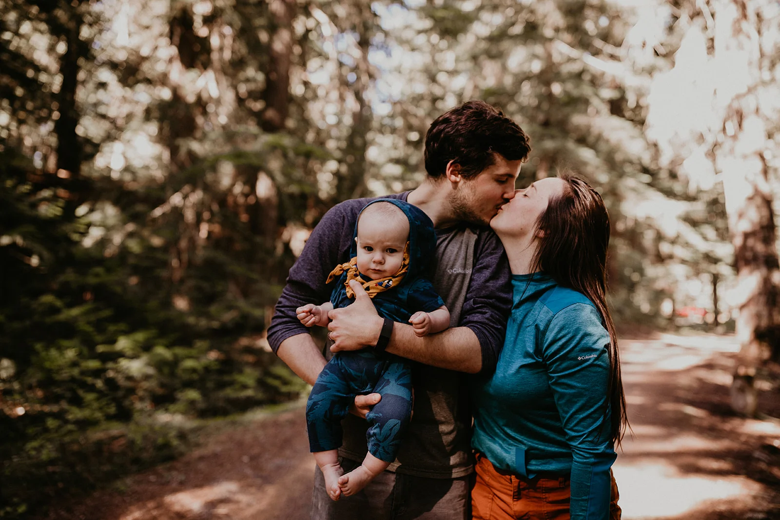 kachess-lake-camping-family-portraits-megan-gallagher-photography_(195_of_335).jpg