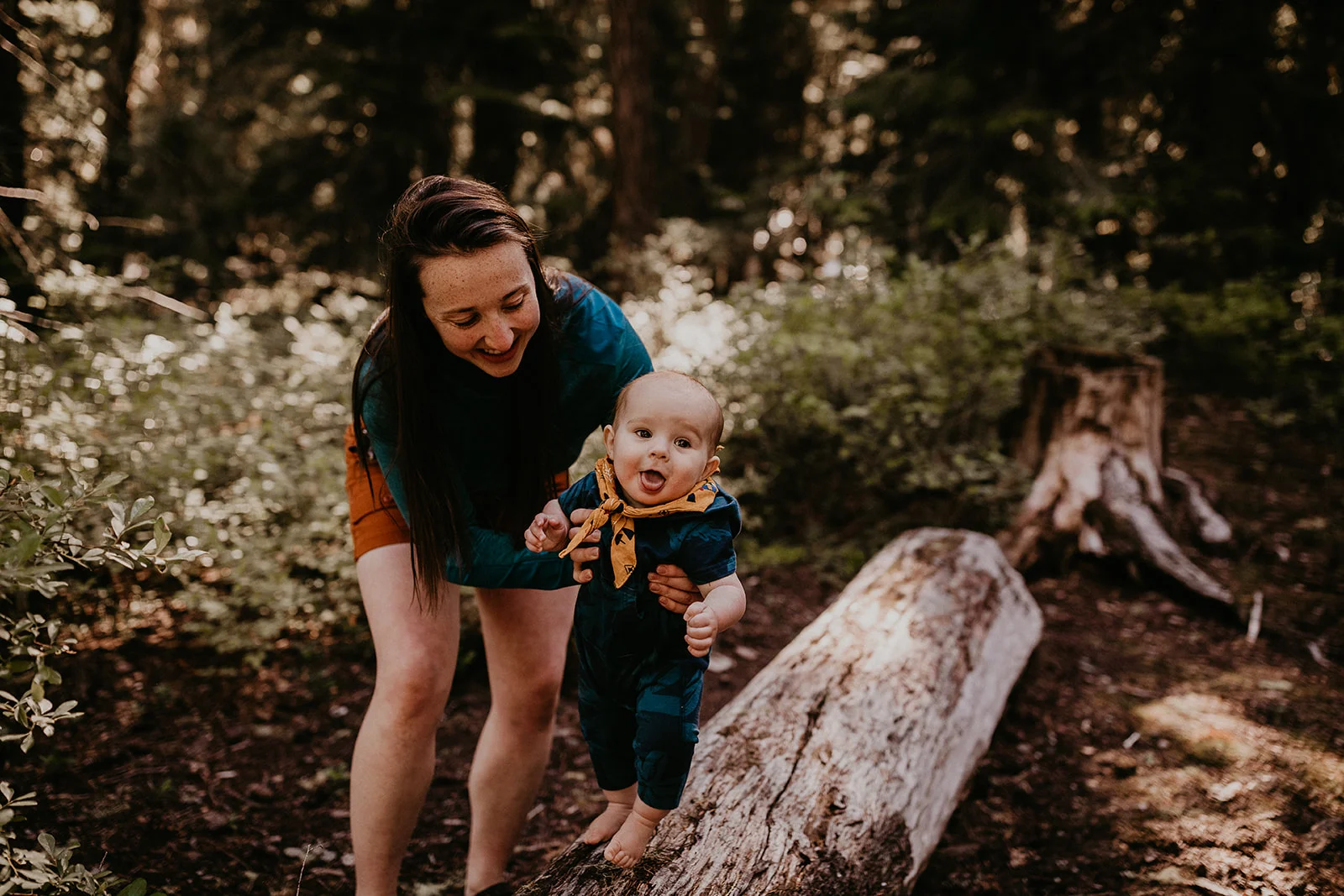 kachess-lake-camping-family-portraits-megan-gallagher-photography_(204_of_335).jpg