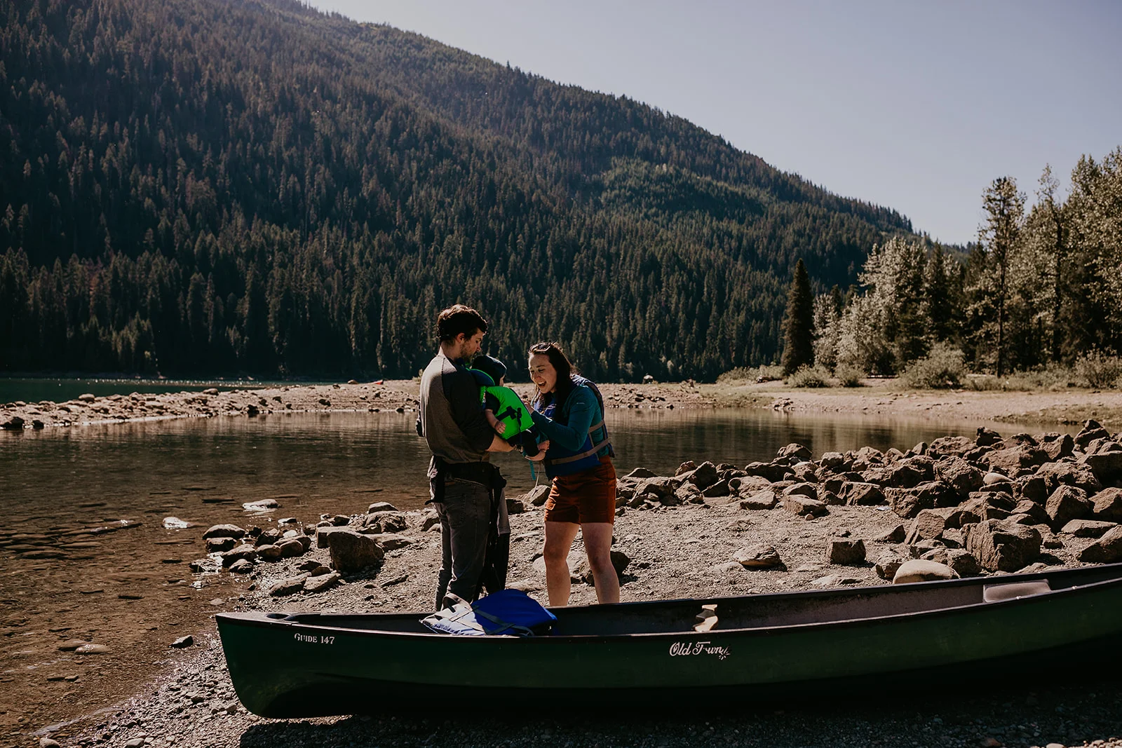 kachess-lake-camping-family-portraits-megan-gallagher-photography_(299_of_335).jpg