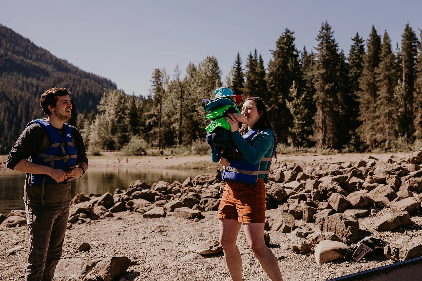 kachess-lake-camping-family-portraits-megan-gallagher-photography_(304_of_335).jpg