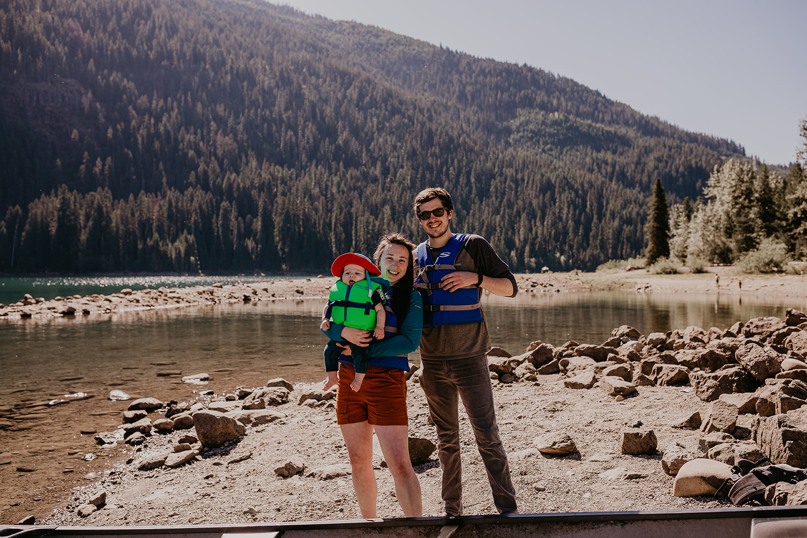 kachess-lake-camping-family-portraits-megan-gallagher-photography_(305_of_335).jpg