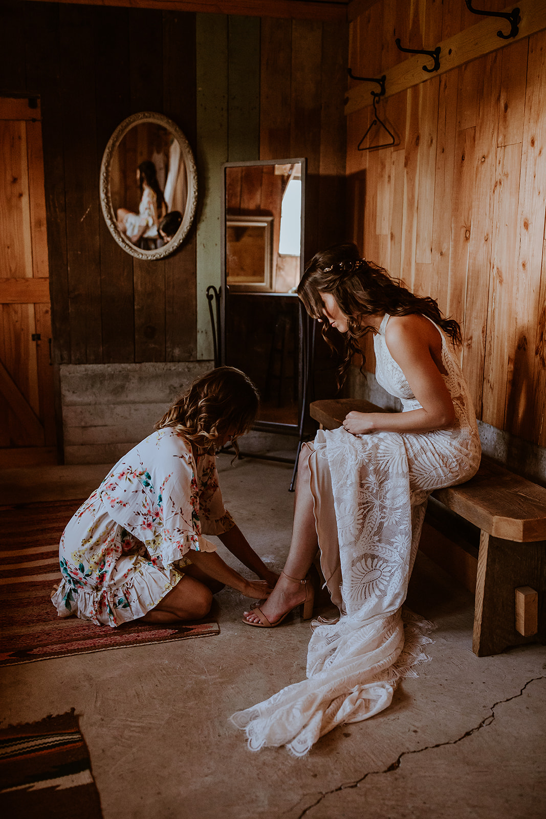 mount-vernon-wedding-salt-box-barn-amanda-riley-megan-gallagher-photography-3_(116_of_250).jpg