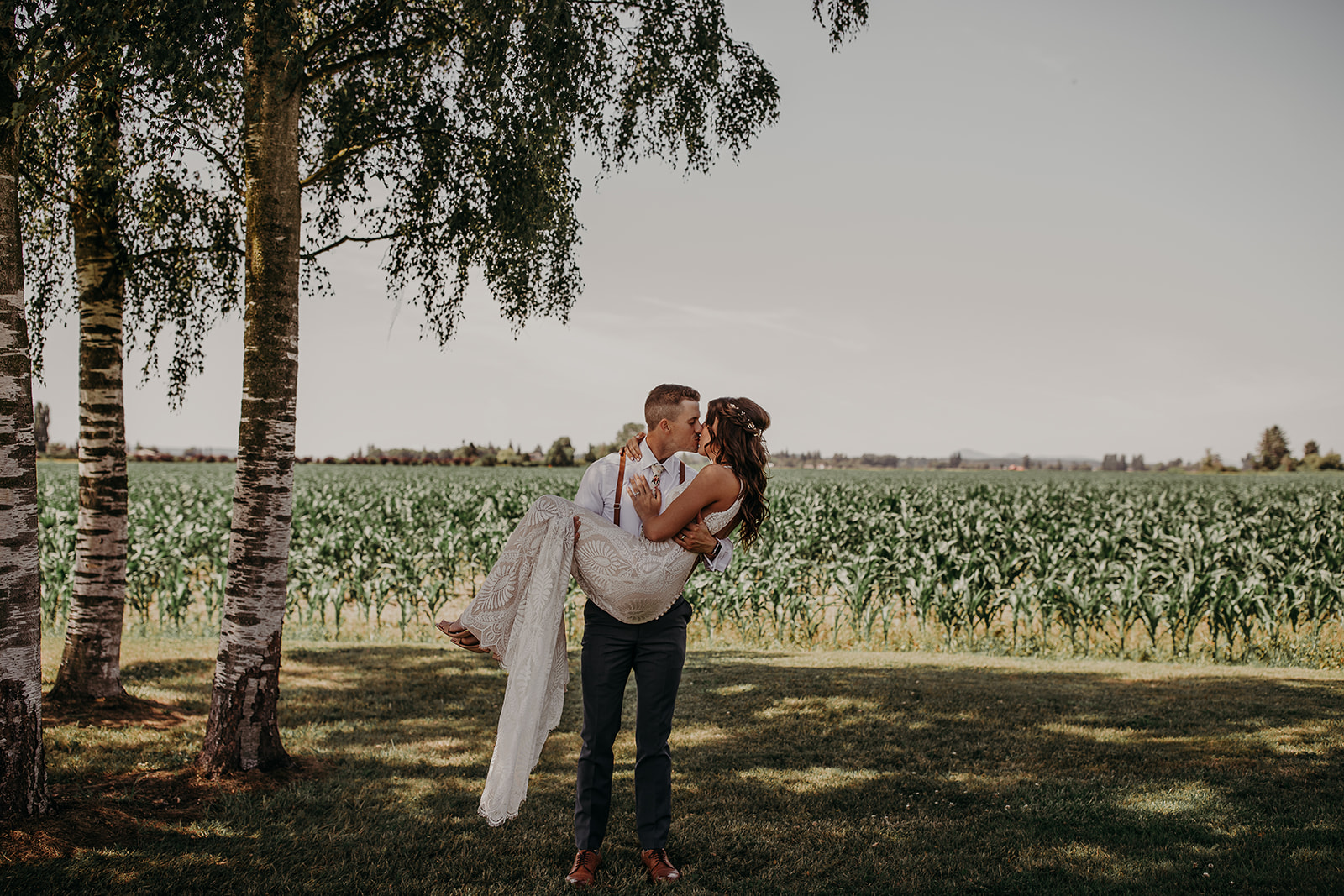 mount-vernon-wedding-salt-box-barn-amanda-riley-megan-gallagher-photography-3_(218_of_250).jpg