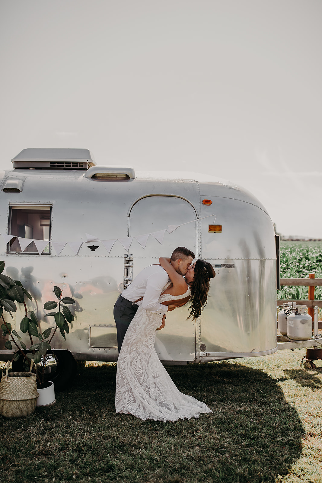 salt-box-barn-wedding-megan-gallagher-photography-4_(104_of_329).jpg