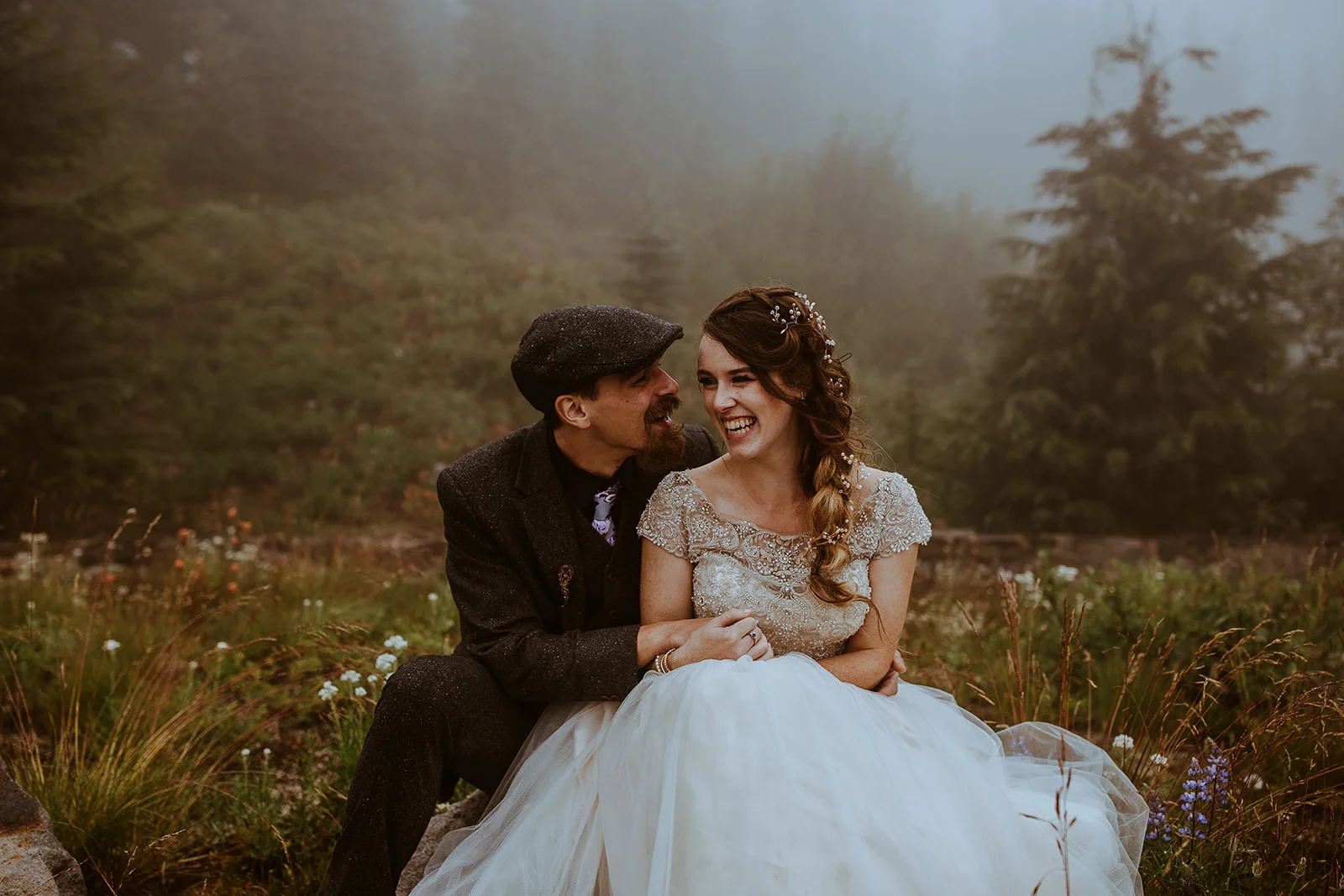 mount-rainier-cabin-elopement-megan-gallagher-photography_(399_of_568).jpg