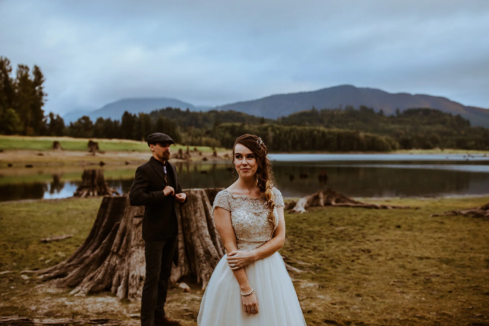 mount-rainier-cabin-elopement-megan-gallagher-photography_(497_of_568).jpg