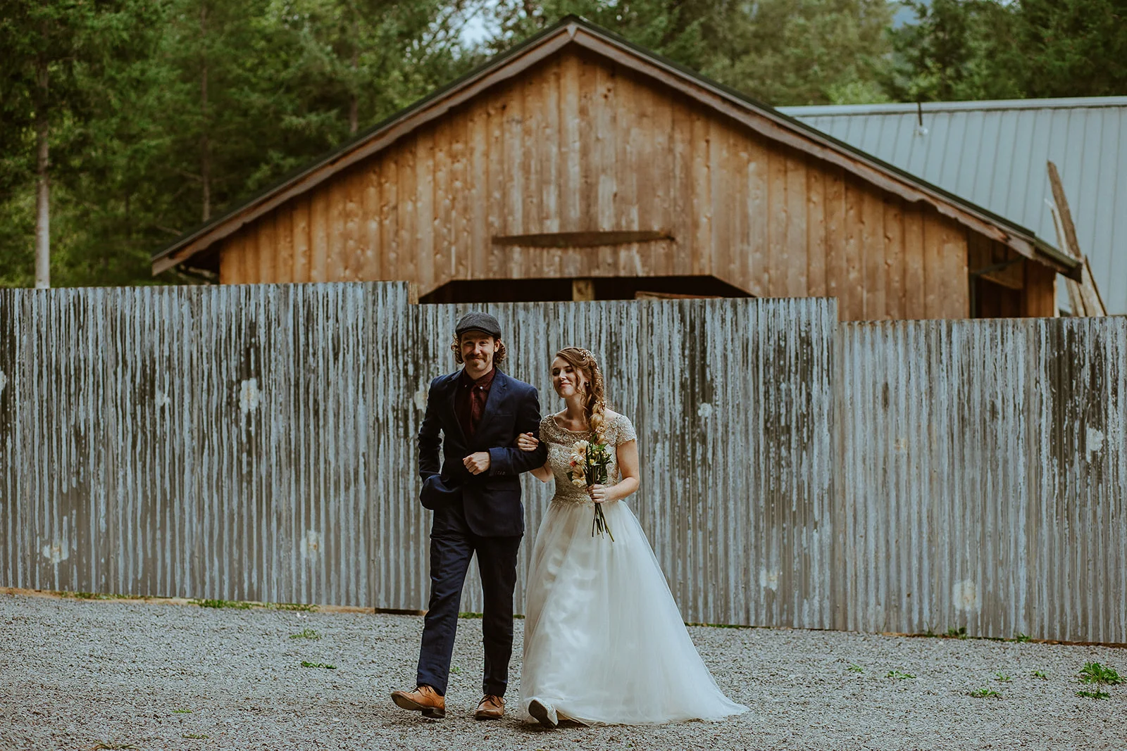 mount-rainier-cabin-elopement-megan-gallagher-photography-2_(2_of_42).jpg