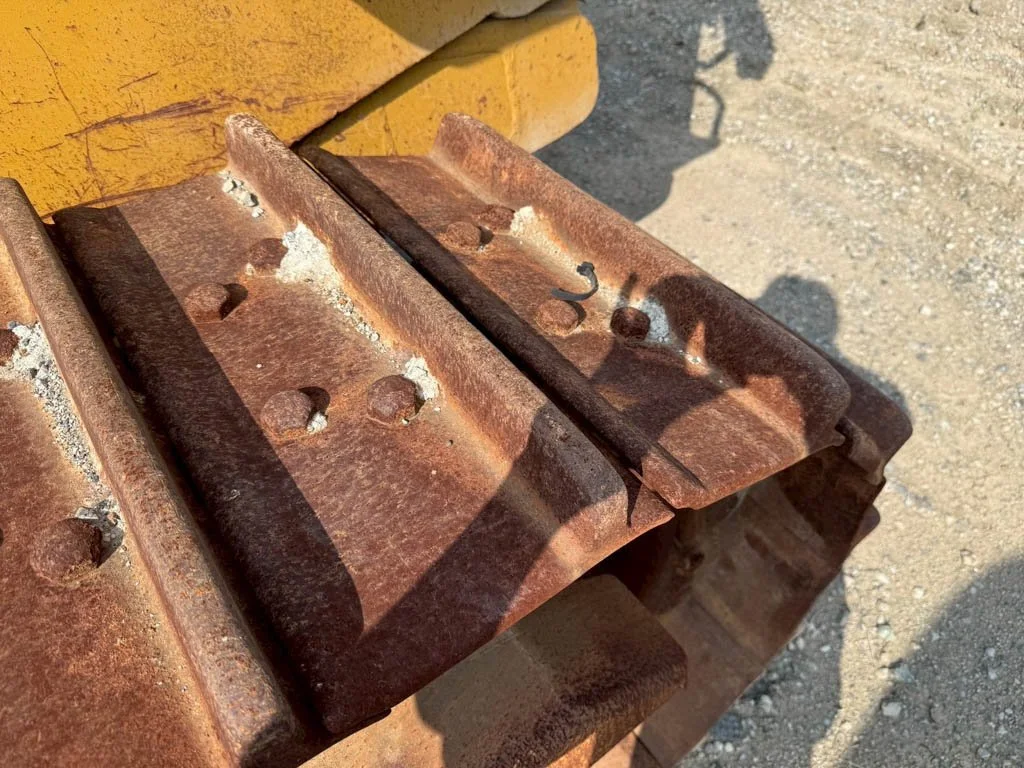 D8T(AW4)Initial (22).jpg