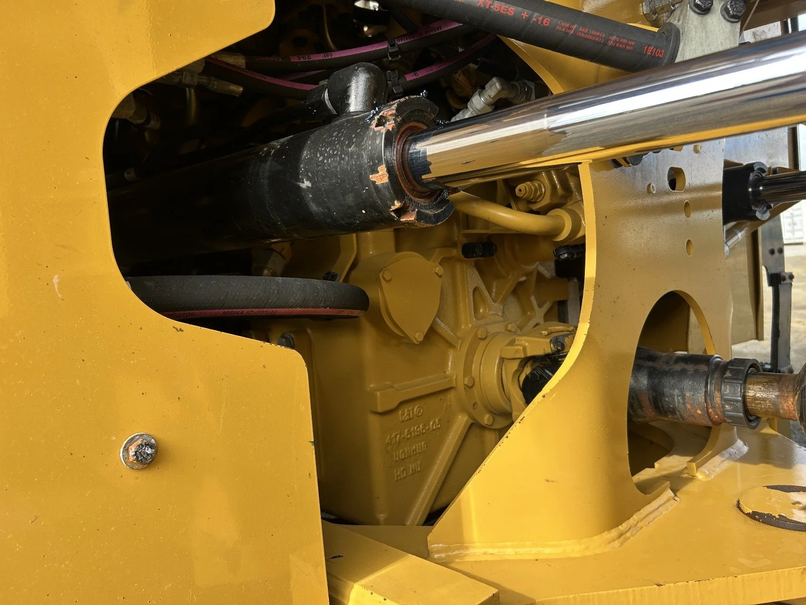 950M(HE820104)RFS (14).jpg