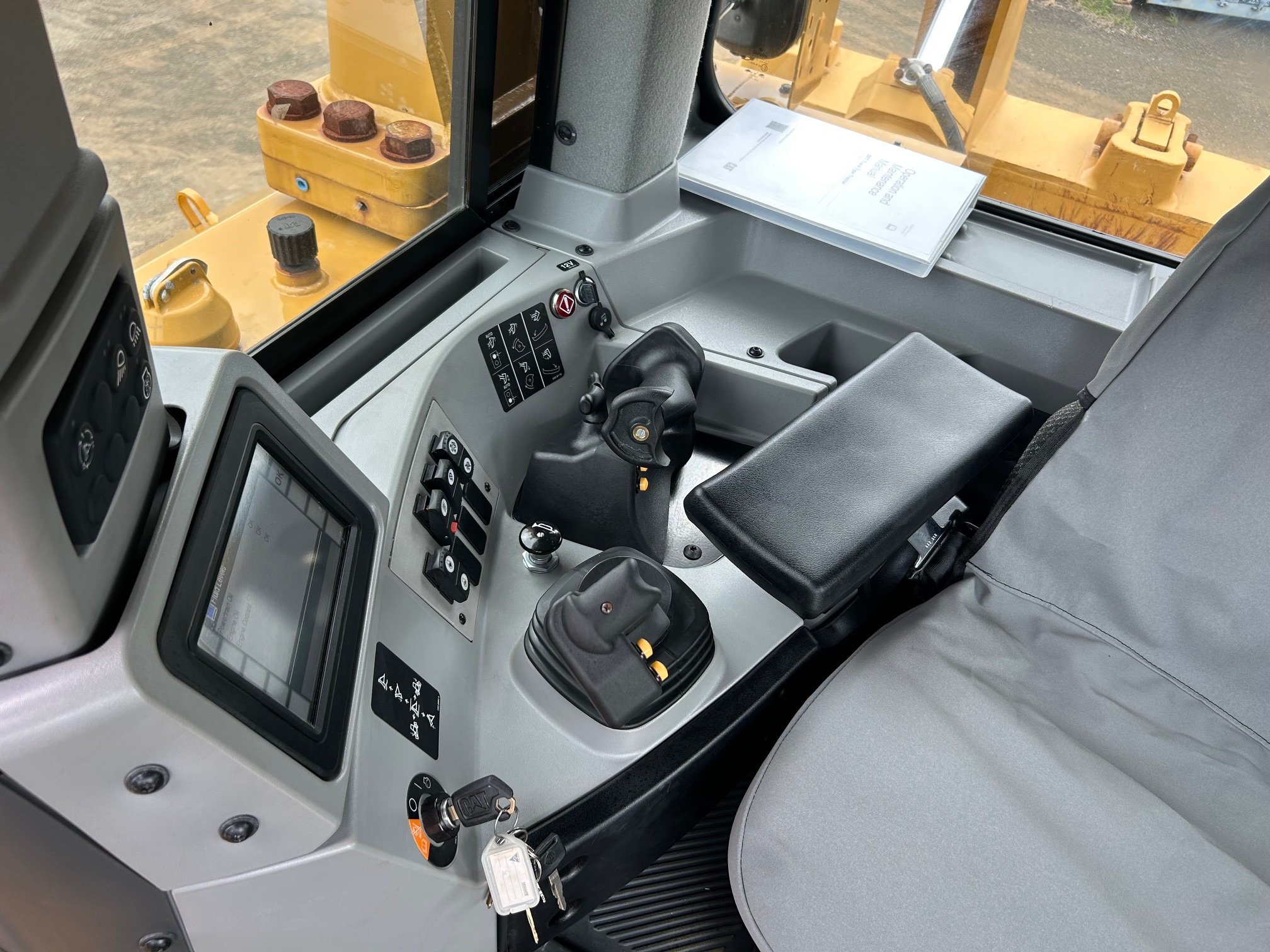 D8T(AW401065)RFS (53).jpg