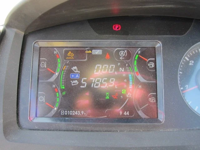 WA320-8(#85759)Initial (31).jpg