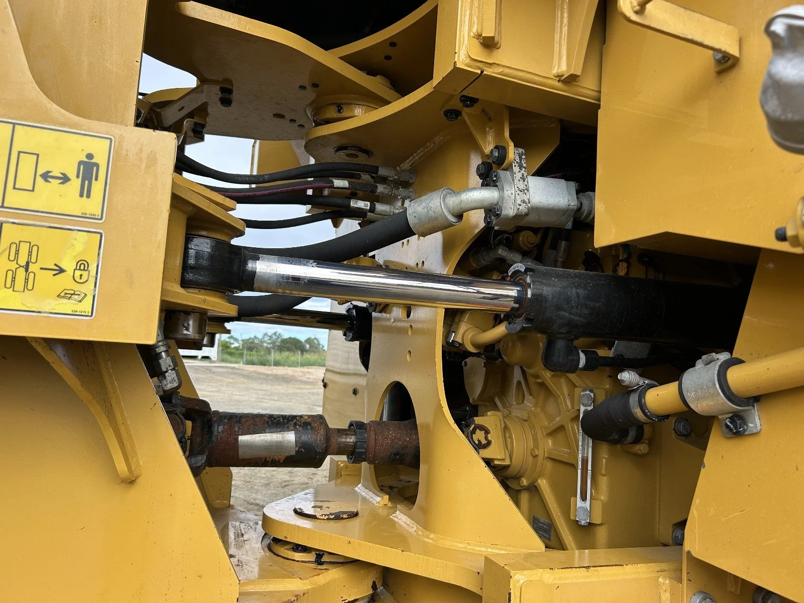 950M(HE820104)RFS (17).jpg