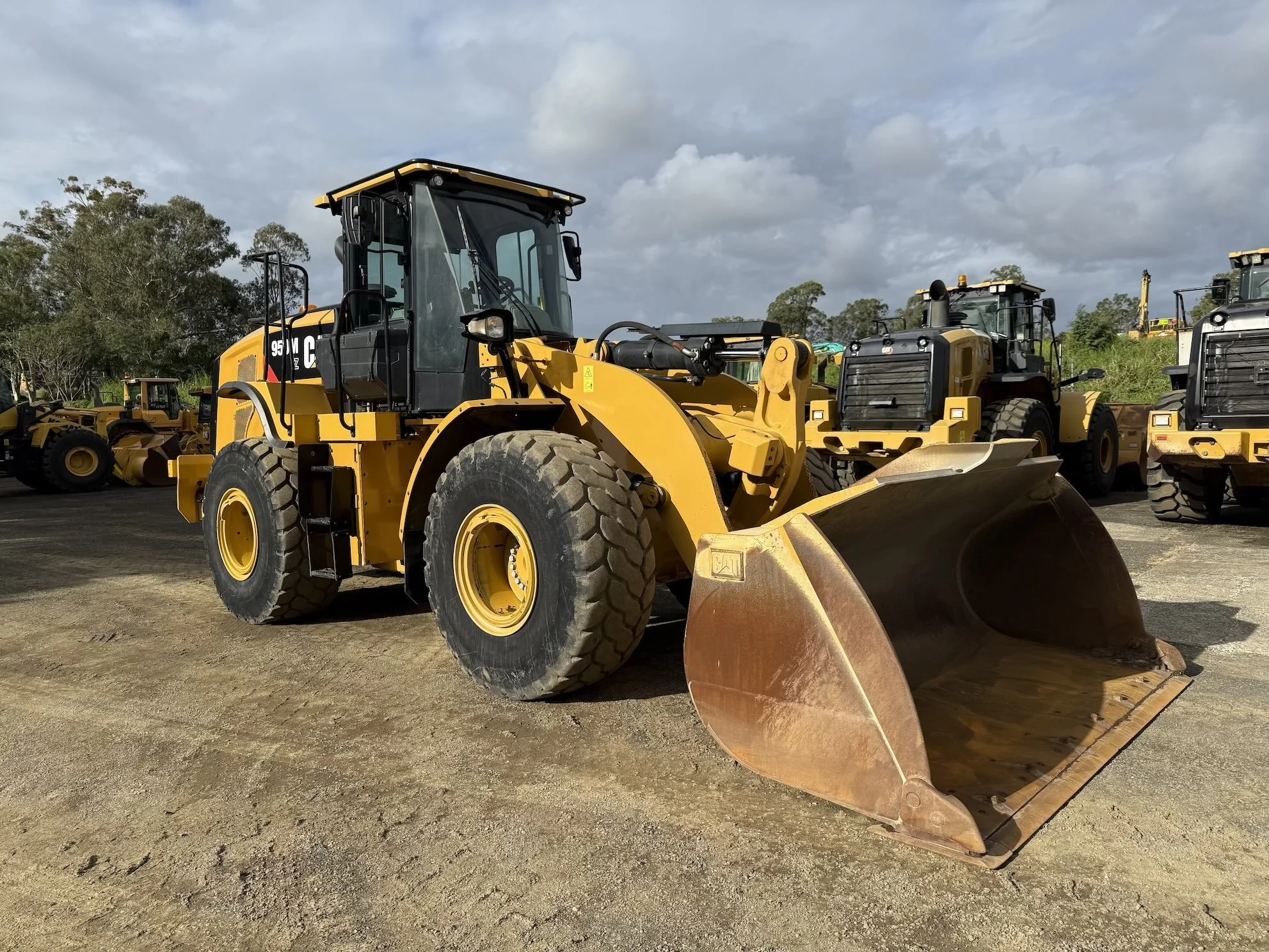 950M(HE810444)RFS (4).jpg