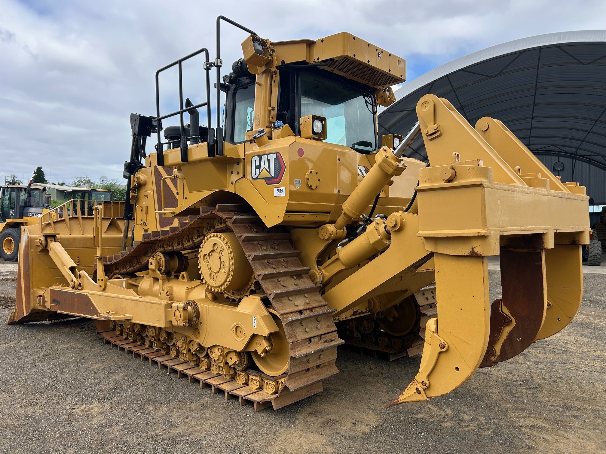 D8T(AW401065)RFS (3).jpg