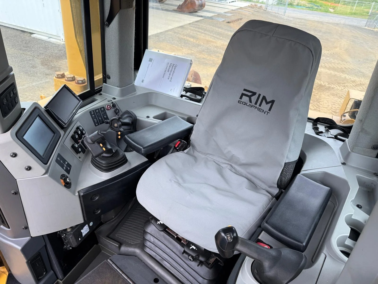 D8T(AW400577)RFS (20).jpg