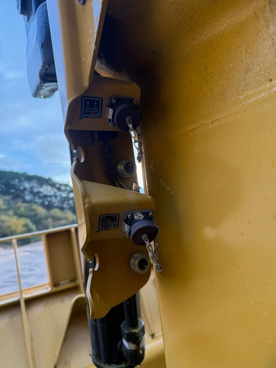 D8T(AW401065) (54).jpg