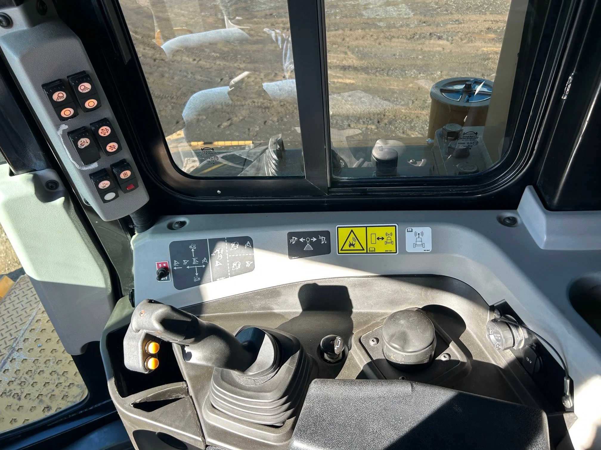 D6T LGP(SGT00307)WIP (47).jpg