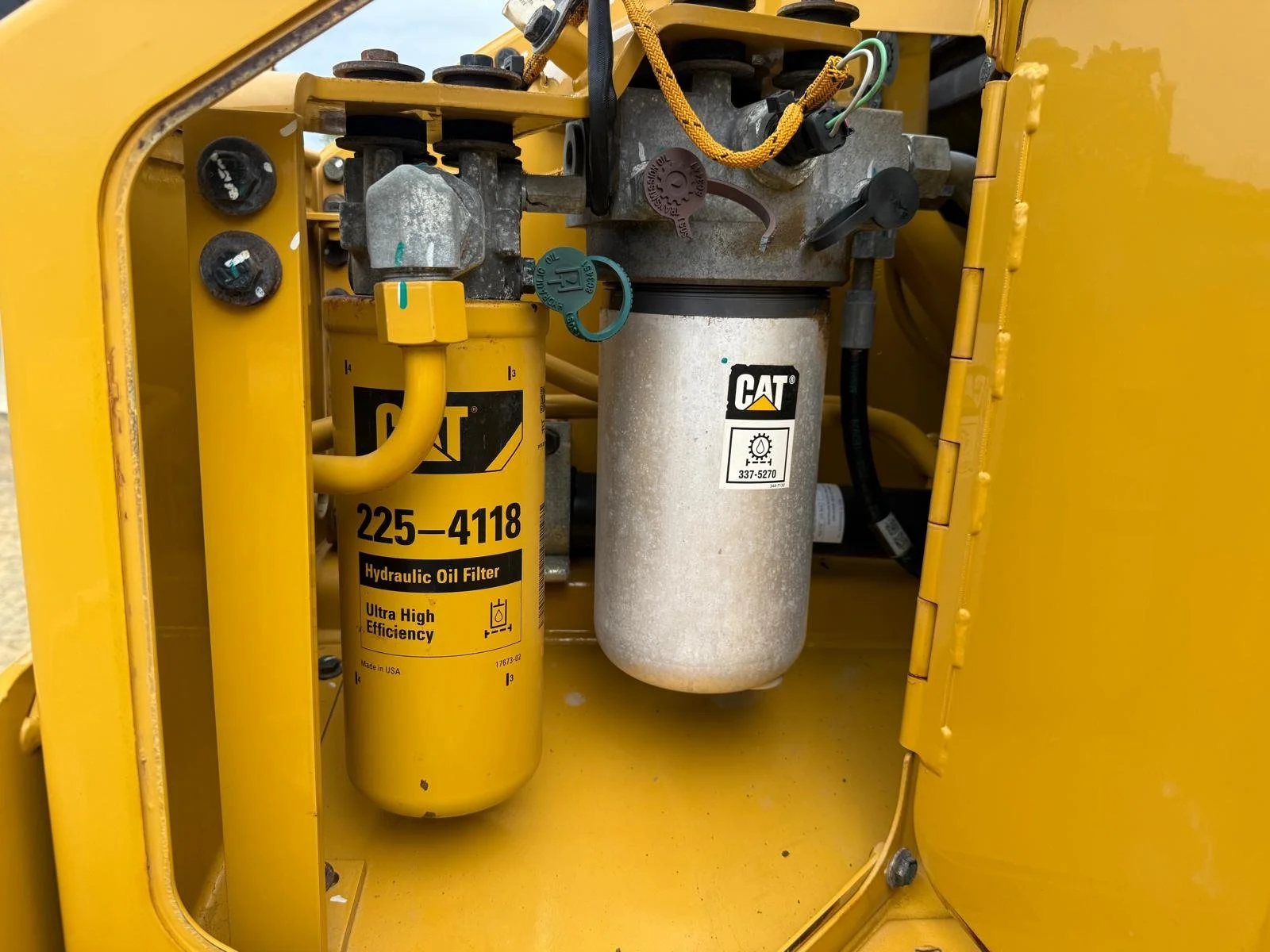 D8T(AW400577)RFS (40).jpg