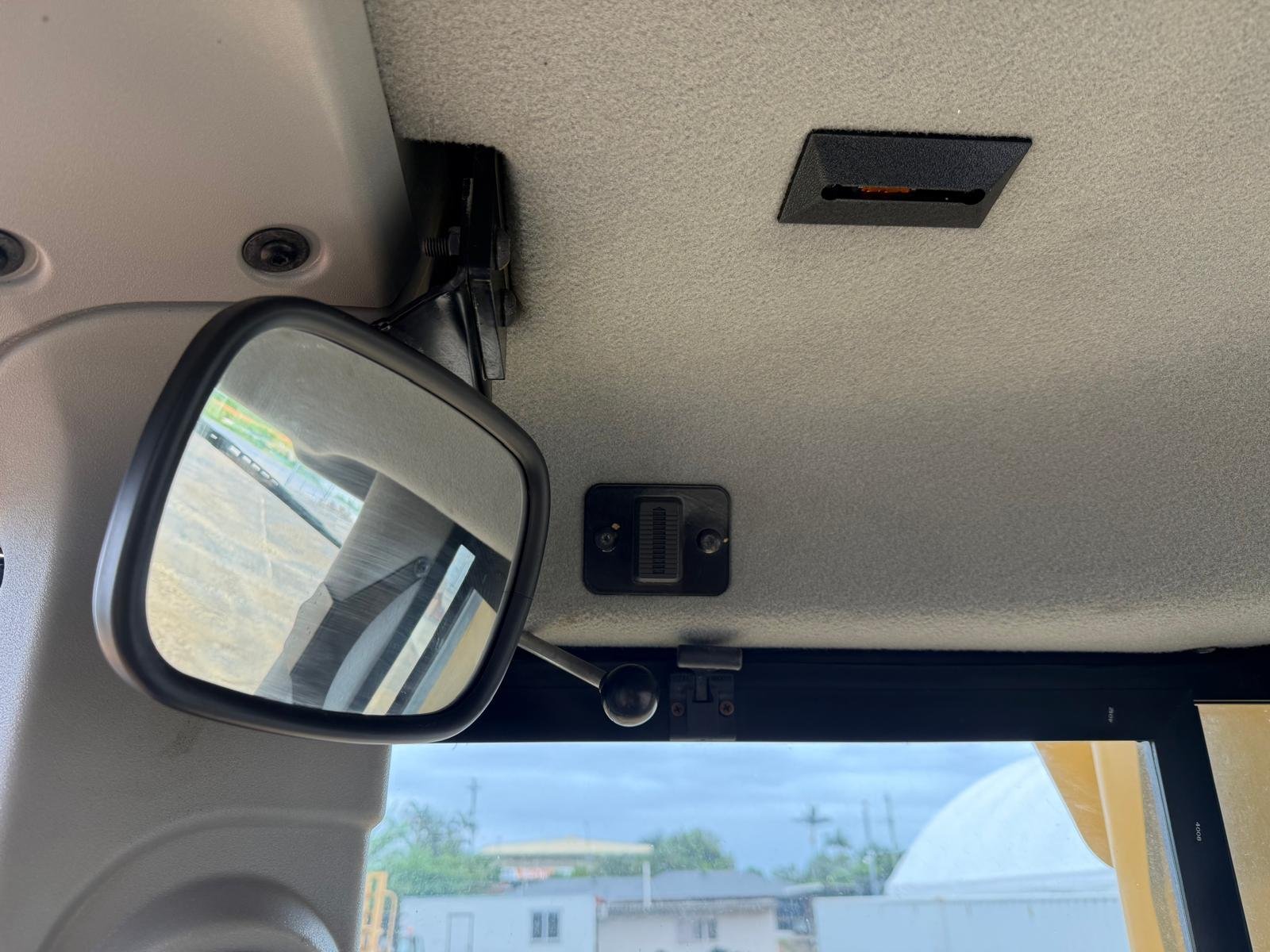 D8T(AW400577)RFS (29).jpg