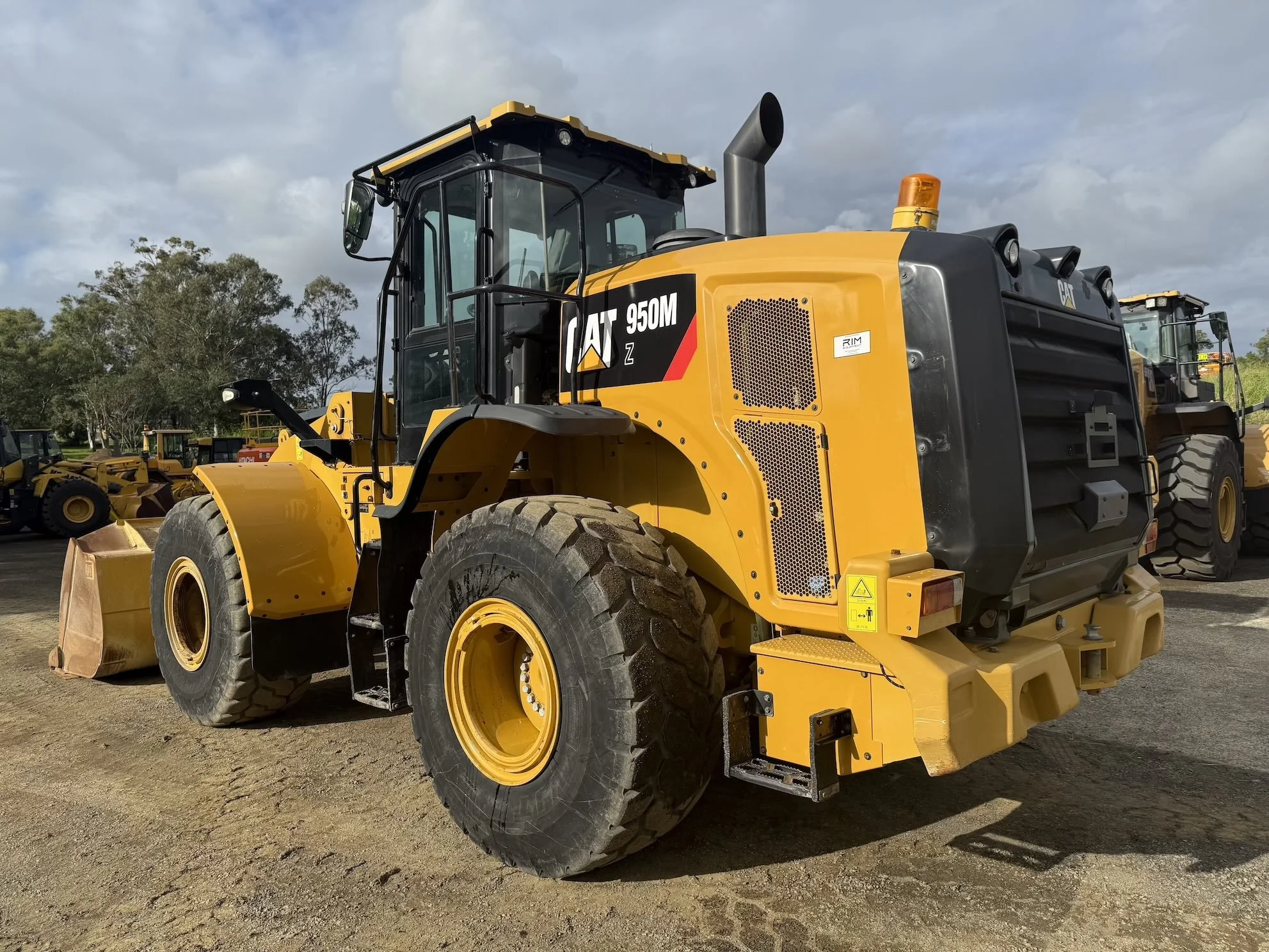 950M(HE810444)RFS (3).jpg