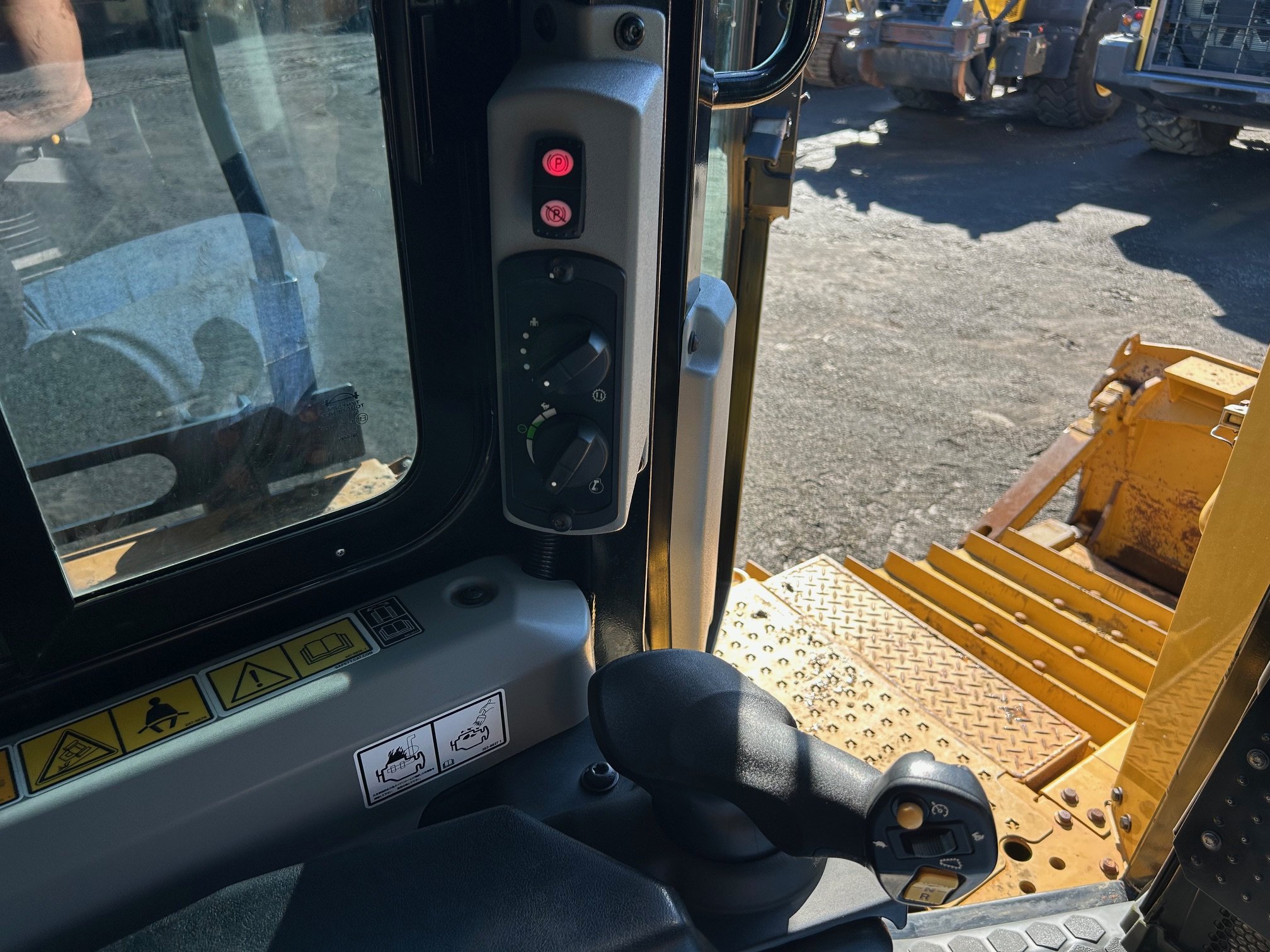 D6T LGP(SGT00307)WIP (48).jpg