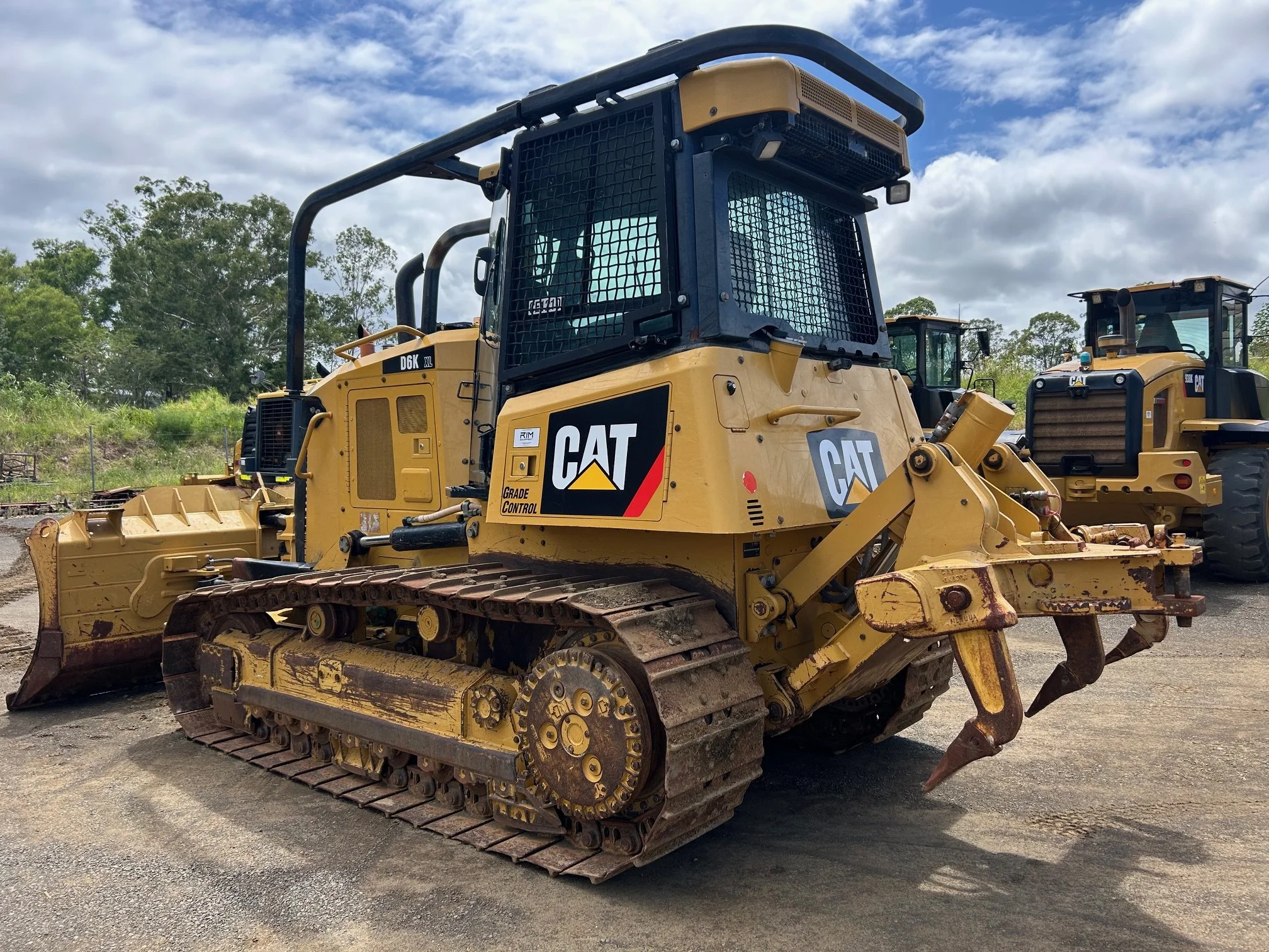 FOR SALE: CAT D6K2 XL DOZER + STICK RAKE & TREE SPEAR — RIM Equipment