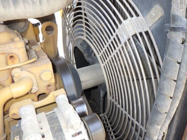 CAT D3K2 #KLL00238 3754hr 2013yr (52).JPG