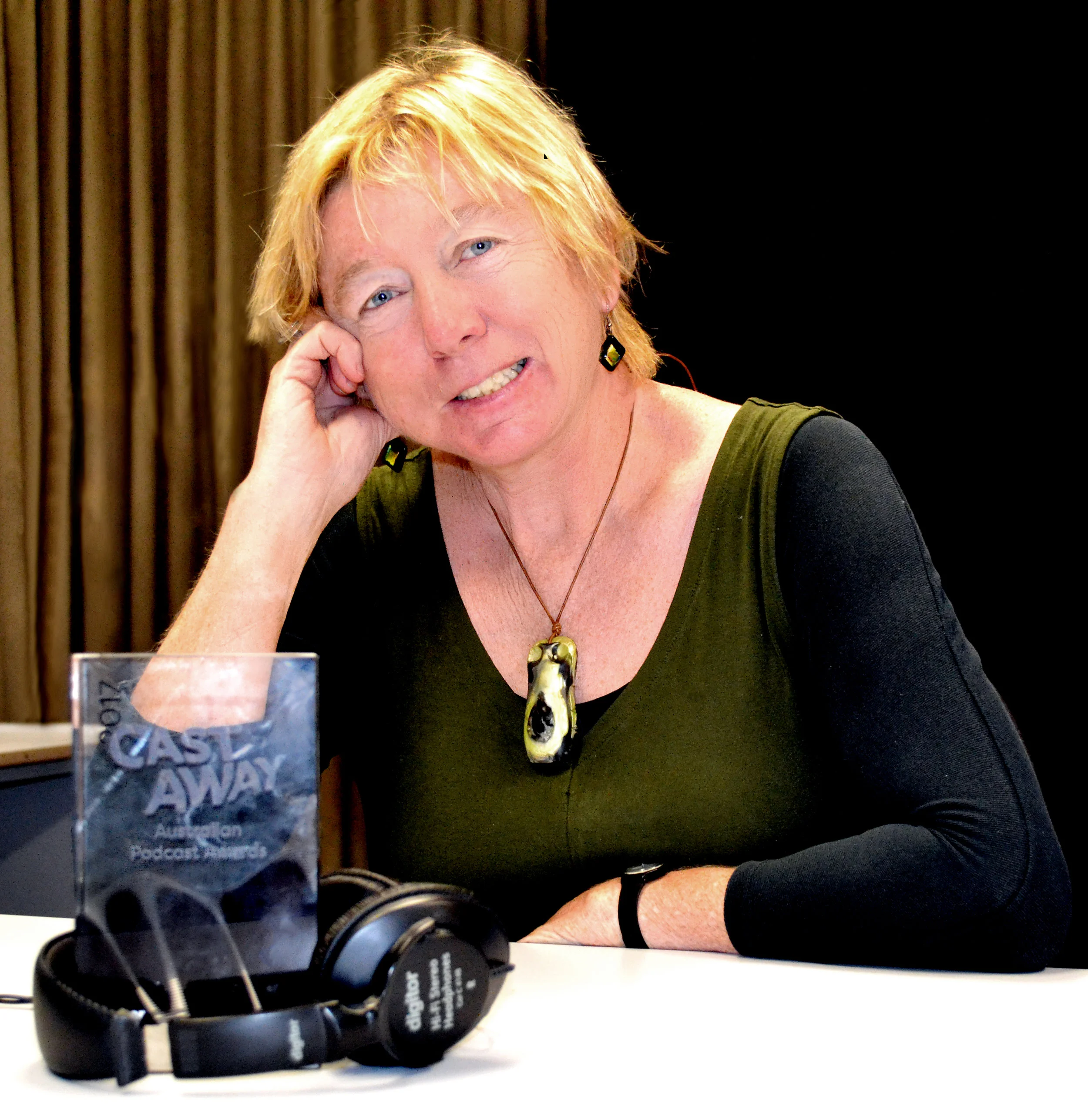 Siobhan McHugh - Podcast critic (RadioDoc Review), academic and award-winning podcast producer ( Phoebe's Fall )
