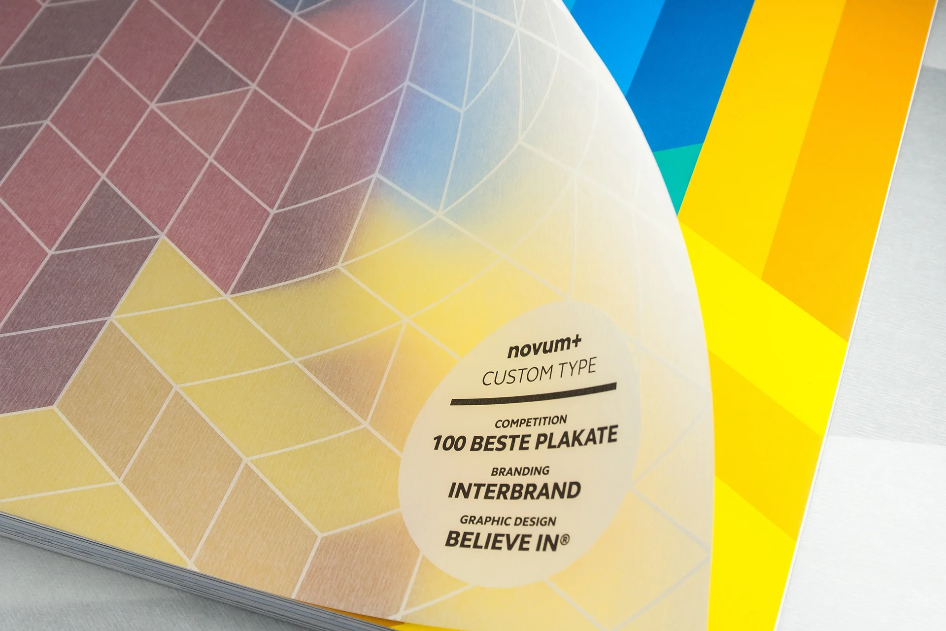 novum World of Graphic Design Cover Design Custom Type