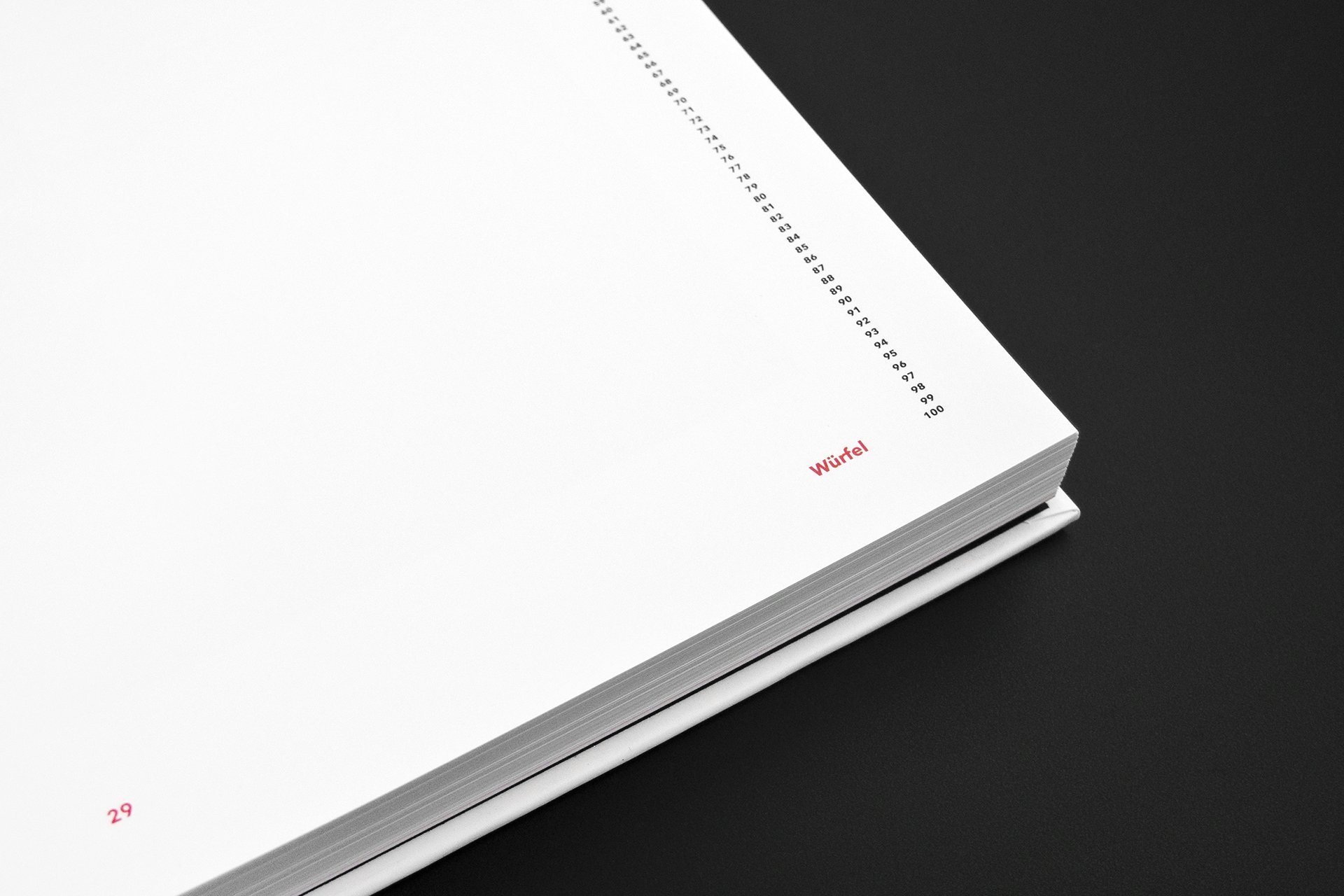 Christine Lange Editorial Design Buchgestaltung Die 100 Wichtigsten Dinge Hatje Cantz Verlag