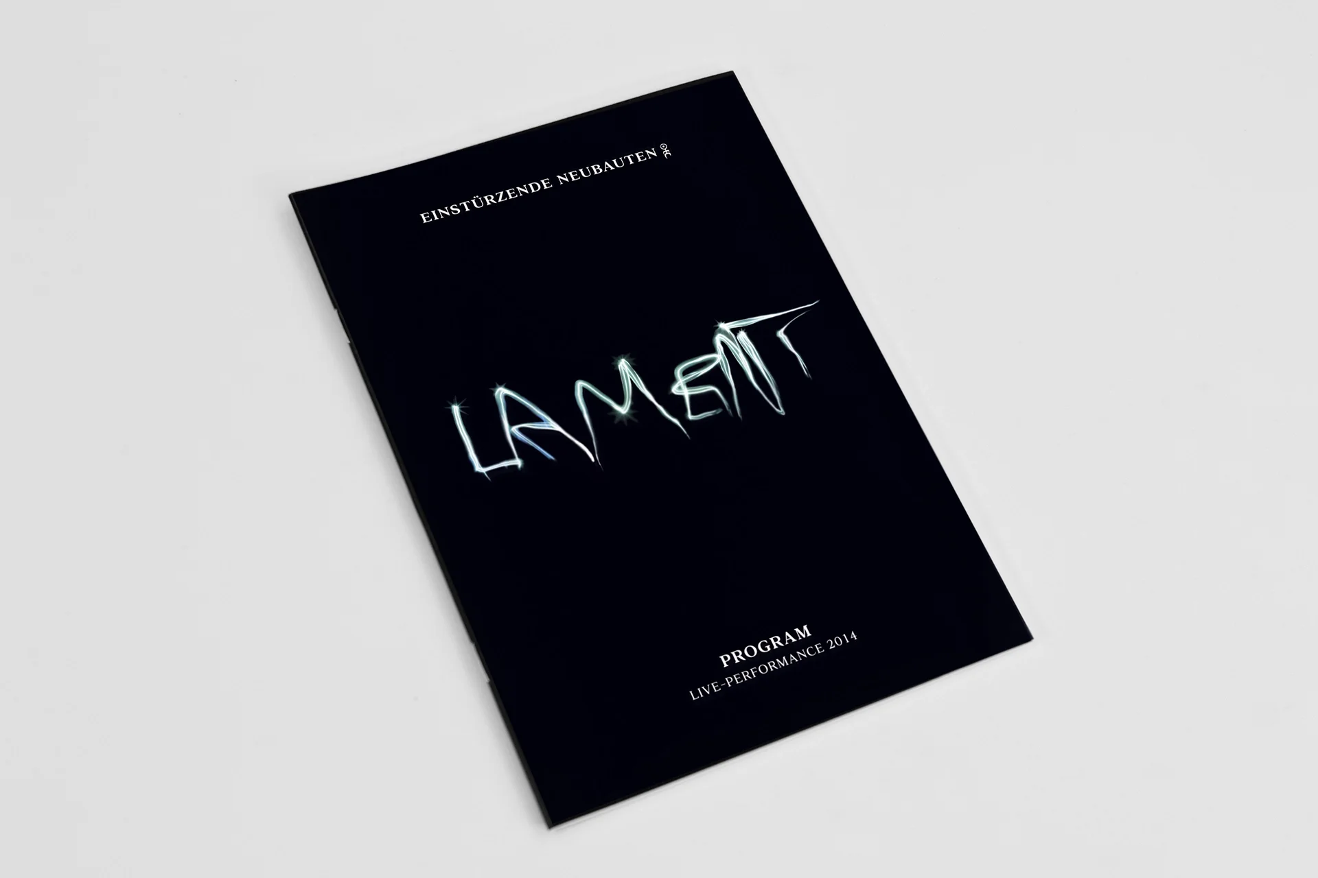 Christine_Lange_Gestaltung_Identitaet_Einstuerzende_Neubauten_Lament_10.webp