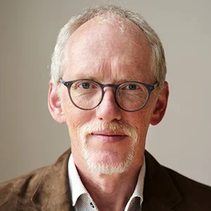 Profilbild_Carsten Ernst_bea.jpg