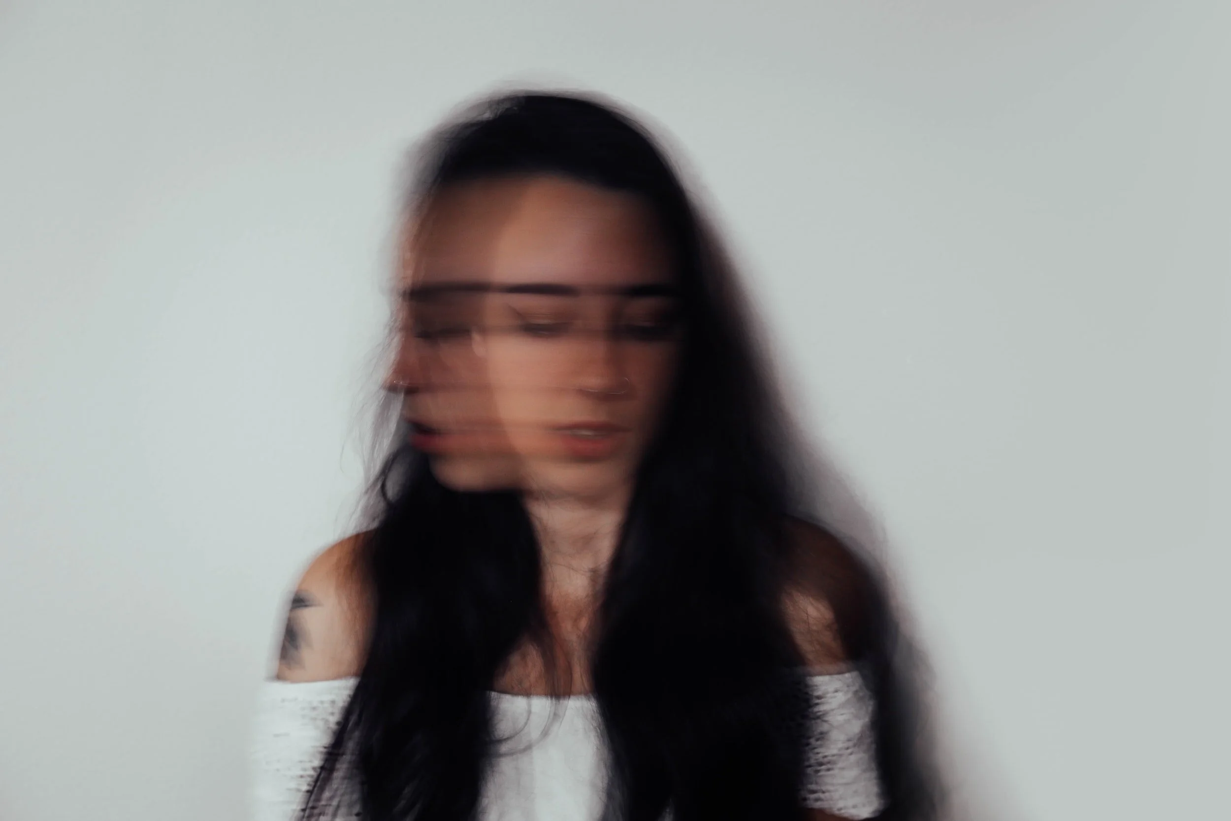Feeling uncertain? Here are 3 simple steps to feeling grounded, calm and collected, right now.&nbsp;