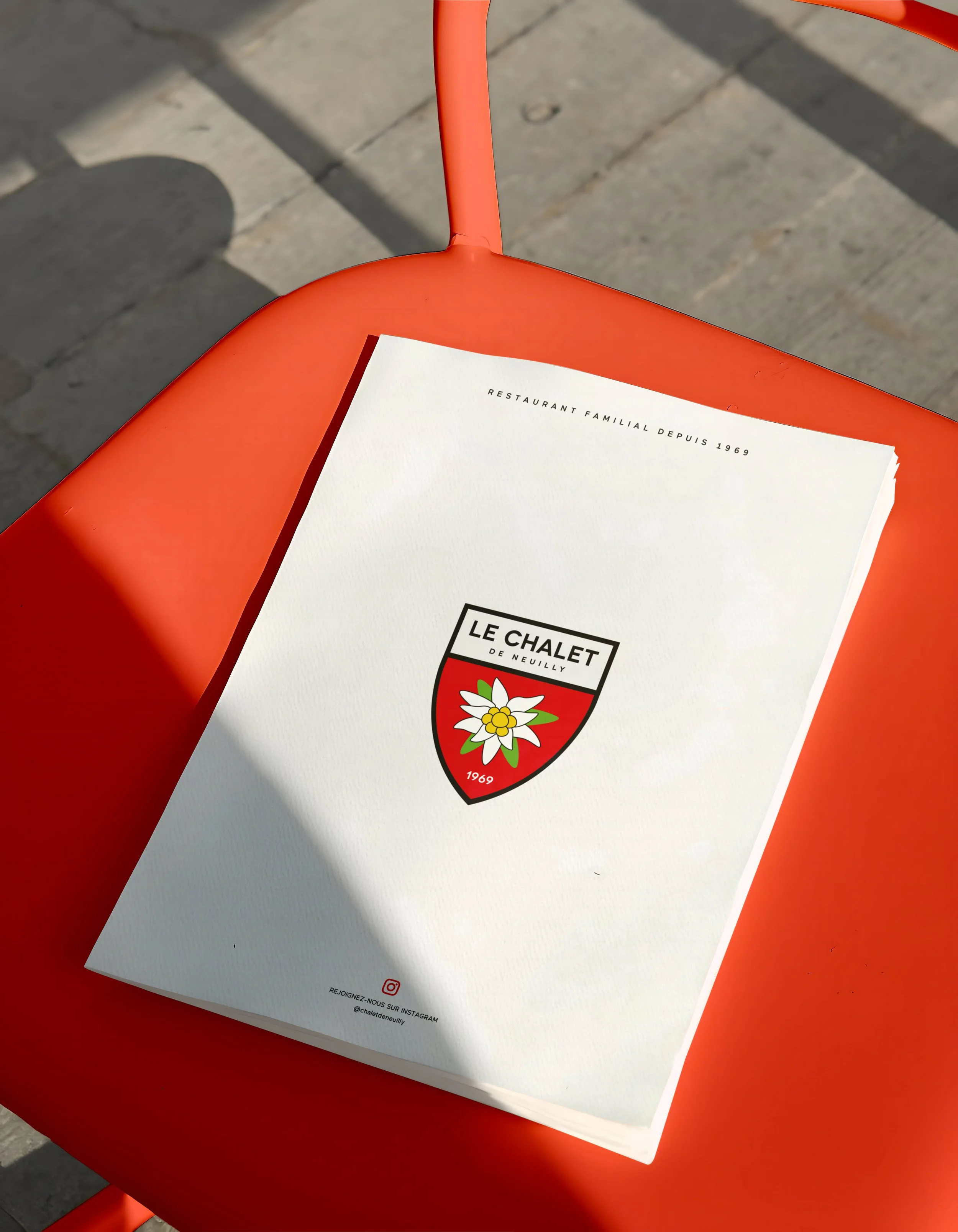 Chalet_deNeuilly_mockup_Logoburo.jpg