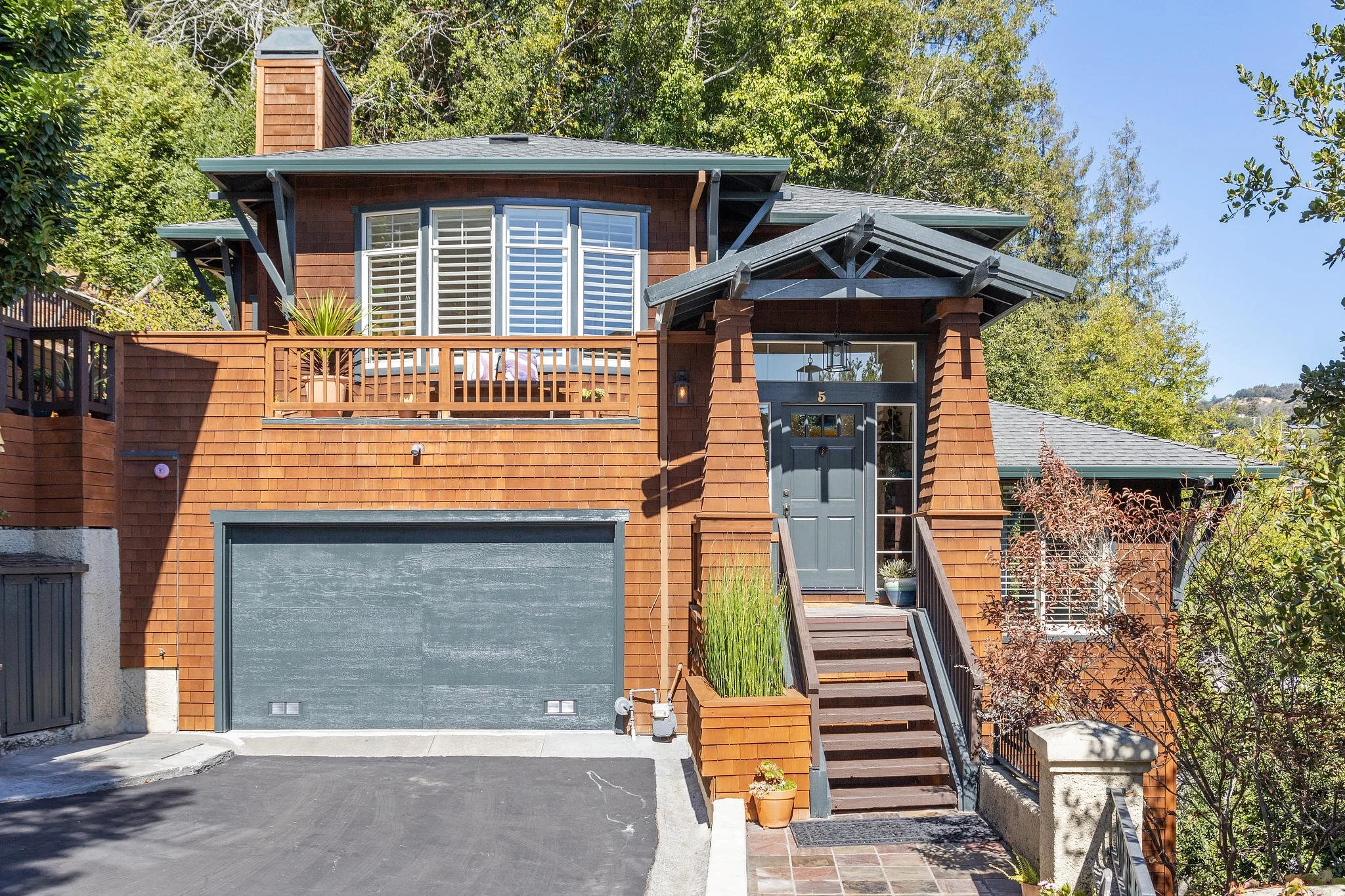 5-una-court.50855.p2k.001.web_HERO 1.jpg