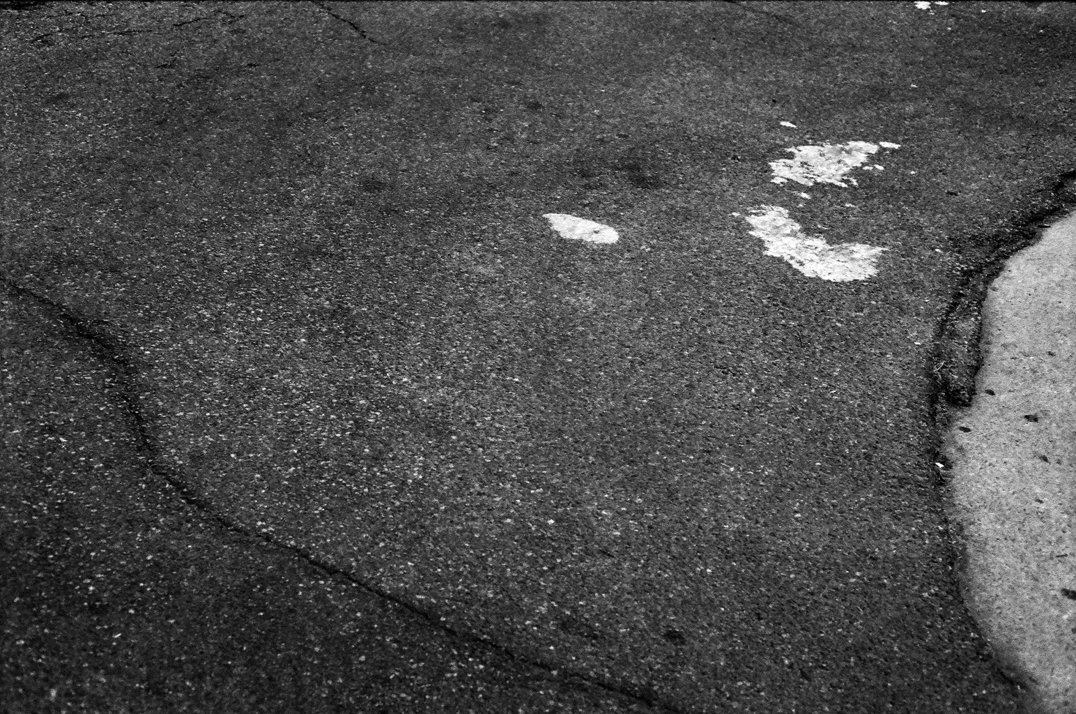 Sidewalk Talk - 'No Die No Sore Lover...' Series 2011
