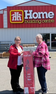  Wawa Home Building Centre- $500 -Congratulations to Betty O’Hearn with Angela Schumacher. 