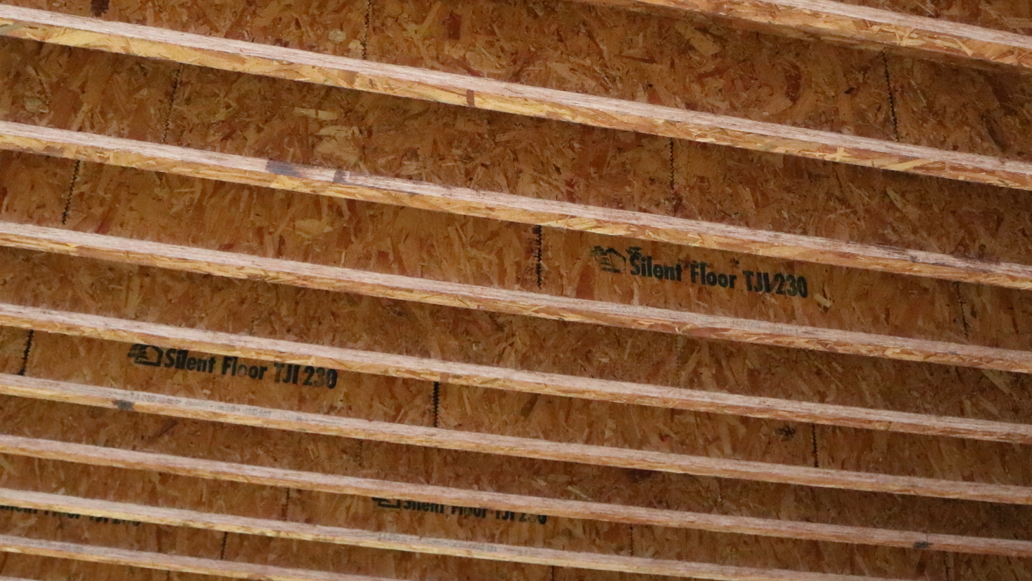 floor-truss-custom-engineer-wood-i-joist.JPG